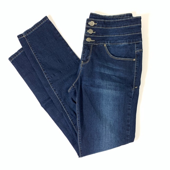 black jeans with ripples